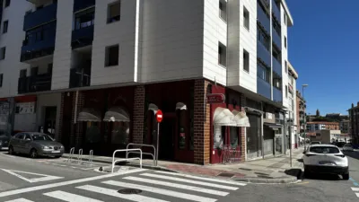 Local comercial en venta en Calle Uztarroz, Rochapea - Arrotxapea (Pamplona - Iruña) de 199.000 €
