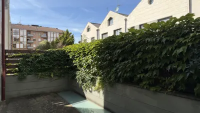 Detached house on Calle Sansomáin photo 37