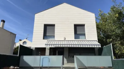 Detached house on Calle Sansomáin photo 96