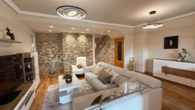 Semi-detached house in Paseo Cierzo photo 18