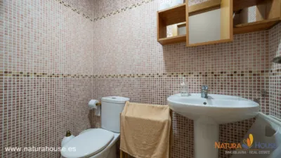 Apartment on San Fernando Street photo 16