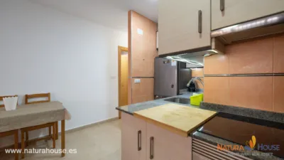 Apartment on San Fernando Street photo 10