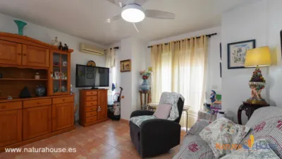 Semi-detached house on Calle de Mina Militara photo 12