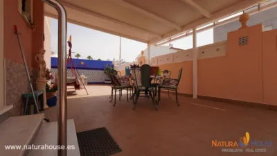 Semi-detached house on Calle de Mina Militara photo 8