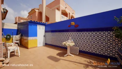 Semi-detached house on Calle de Mina Militara photo 6