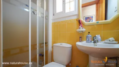 Semi-detached house on Calle de Mina Militara photo 21