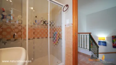 Semi-detached house on Calle de Mina Militara photo 30