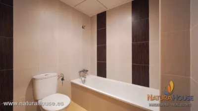 Apartment on Calle Naranjo de Bulnes photo 10