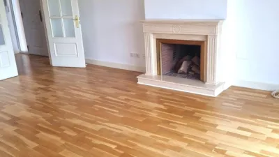 Chalet pareado en alquiler en Próxima A Centro Comercial y Zona de Colegios, Encinar de los Reyes (La Moraleja) de 5.500 €<span>/mes</span>