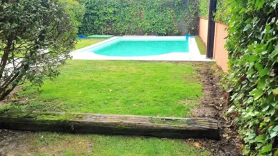 Chalet pareado en alquiler en Próxima A Centro Comercial y Zona de Colegios, Encinar de los Reyes (La Moraleja) de 5.500 €<span>/mes</span>