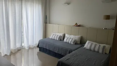 House on Carrer de l'Illa photo 5