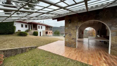 Detached family home in Tavèrnoles photo 11
