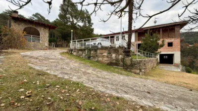 Detached family home in Tavèrnoles photo 16