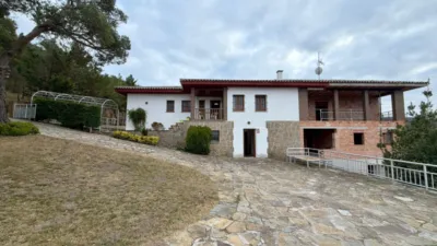Detached family home in Tavèrnoles photo 15