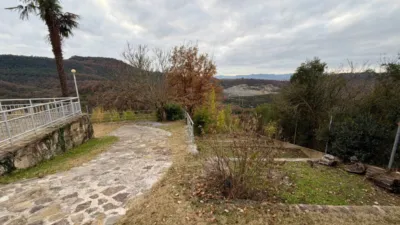 Detached family home in Tavèrnoles photo 17