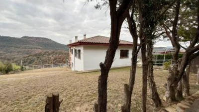 Detached family home in Tavèrnoles photo 9