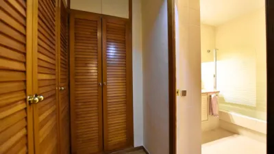 Duplex on Carrer de Sant Jaume photo 39