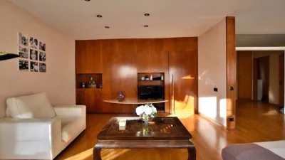 Duplex on Carrer de Sant Jaume photo 13