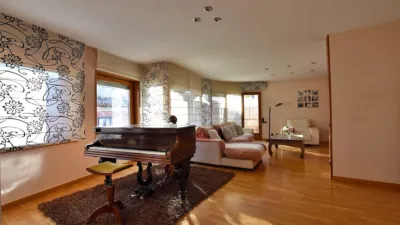 Duplex on Carrer de Sant Jaume photo 8