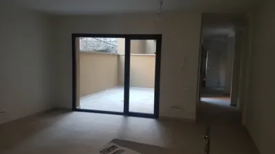 Apartment in Centre photo 2