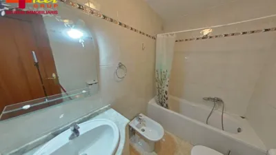 Piso en venta en Avinguda de les Garrigues, cerca de Carrer del Bruc, Cappont (Lleida Capital) de 175.000 €