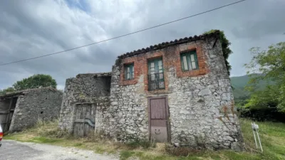 Casa en venta en Calle San Roque, Número 55, San Roque del Acebal (Llanes) de 97.000 €