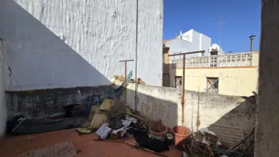 Semi-detached house on Puerto Rico Street photo 18