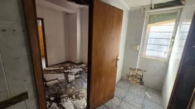 Semi-detached house on Calle de las Parras photo 8
