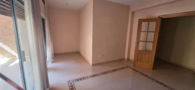 Flat on Calle Sagasta photo 3