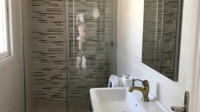 Chalet en venta en Polígono y 201, Número 201, Km 3-Km 6 (La Manga del Mar Menor) de 480.000 €