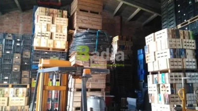 Casa rústica en venta en Calle Alcarràs, Alcarràs de 105.000 €