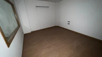 Local comercial en venta en Caudete - Más