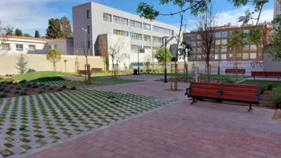Local comercial en alquiler en Hospital-Parque Sur - Vista 5