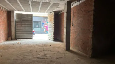 Local comercial en venta en Almansa - Vista 2