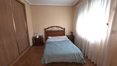 Semi-detached chalet in La Gineta photo 17