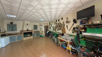 Local comercial en venta en Madrigueras - Vista 2