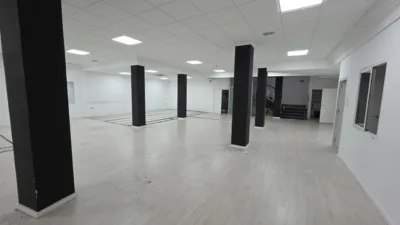Local comercial en venta en Centro-Villacerrada-Pajarita - Vista 2