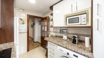 Apartment in Guindalera photo 9