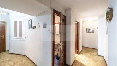 Apartment in Guindalera photo 11