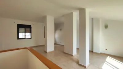 Duplex in Carrer de Barberà del Vallès photo 46