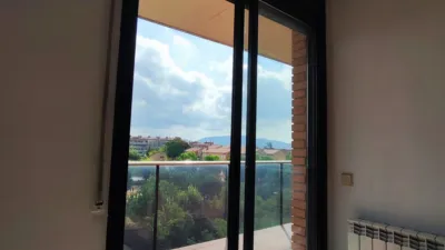Duplex in Carrer de Barberà del Vallès photo 43