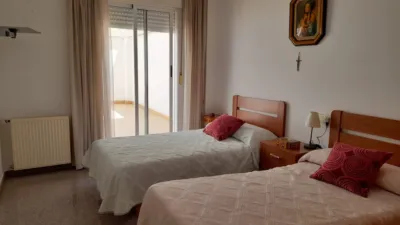 Apartment on Calle de Alacant photo 12