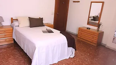 Piso en venta en Calle de Juan de la Encina, Nueva Andalucía (Almería Capital) de 210.900 €