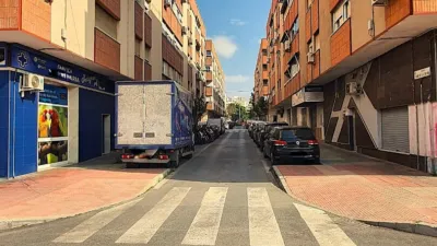 Piso en venta en Calle de Juan de la Encina, Nueva Andalucía (Almería Capital) de 210.900 €