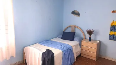 Piso en venta en Calle de Juan de la Encina, Nueva Andalucía (Almería Capital) de 210.900 €