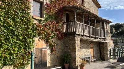Rustic finca in Sales de Llierca photo 13