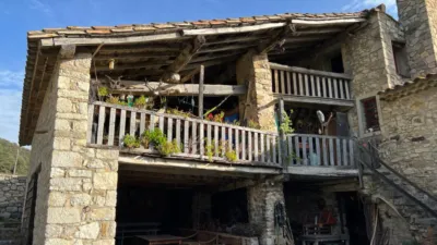 Rustic finca in Sales de Llierca photo 15