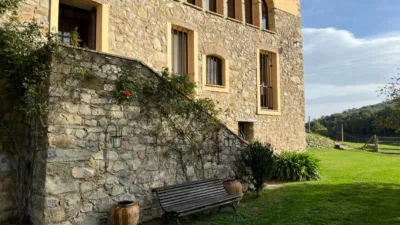 Rustic finca in Sales de Llierca photo 21