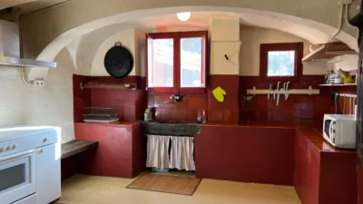 Rustic finca in Sales de Llierca photo 39