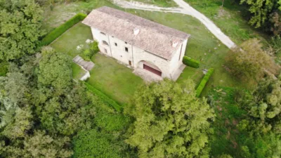 Rustic finca in La Vall D´En Bas photo 2